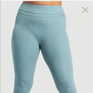 LIMITED EDITION - Whitney Simmons x Gymshark